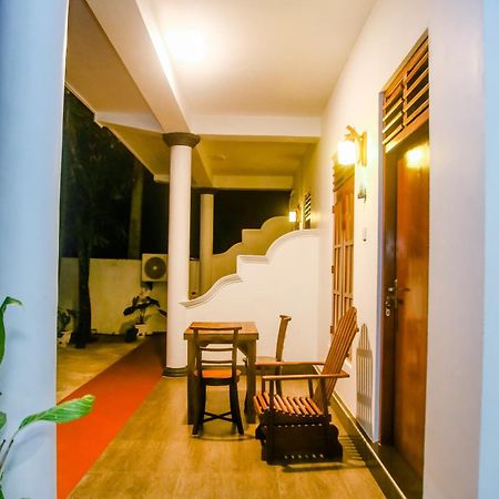 Little Angels Bed & Breakfast Мириса Екстериор снимка