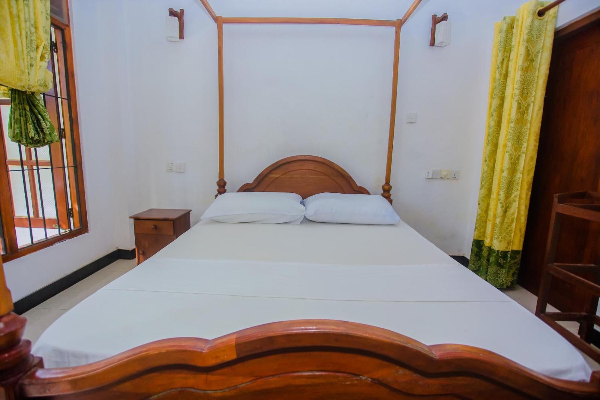 Little Angels Bed & Breakfast Мириса Екстериор снимка