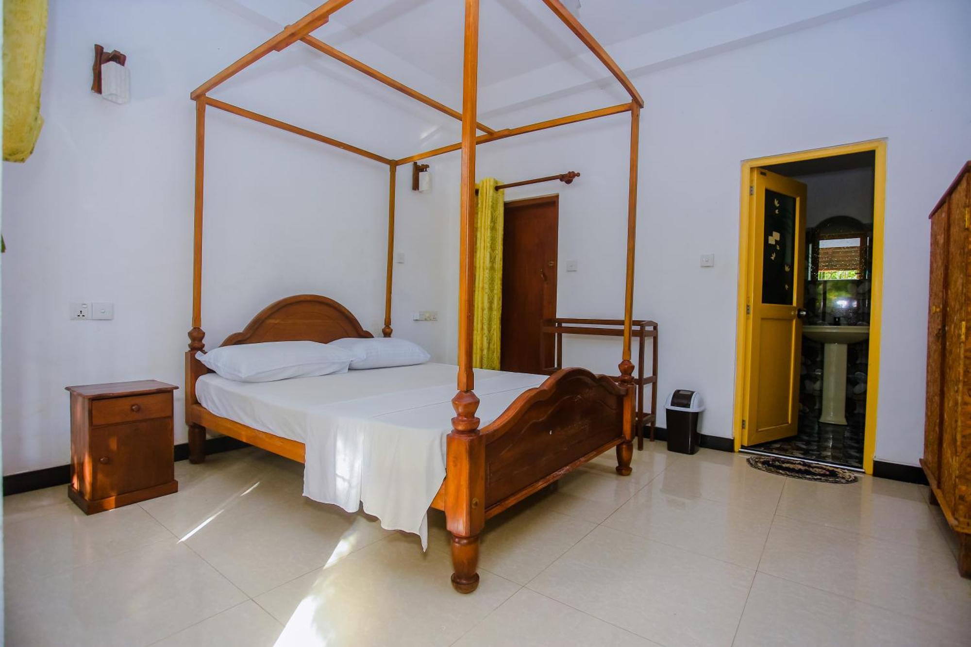 Little Angels Bed & Breakfast Мириса Екстериор снимка