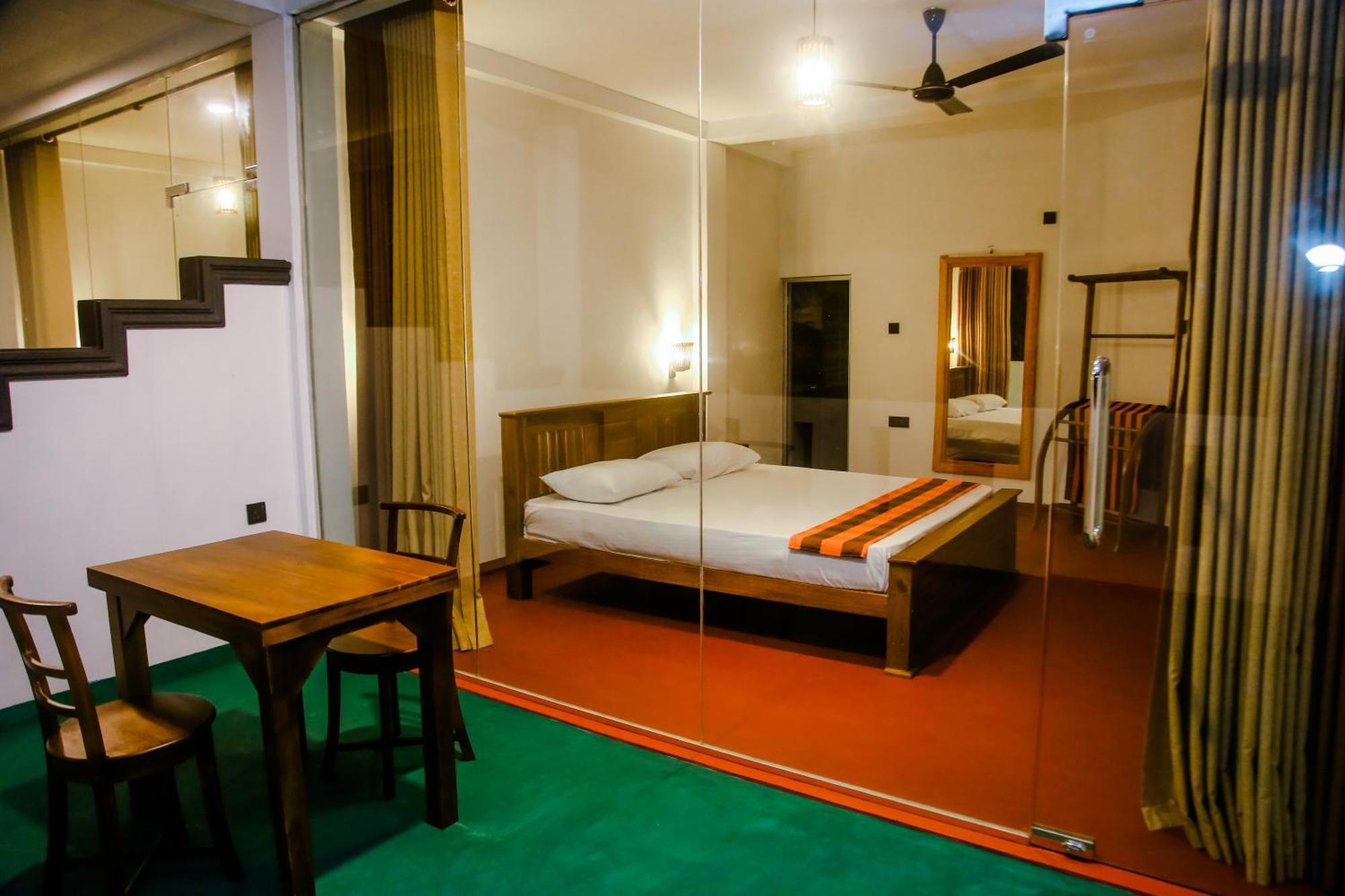 Little Angels Bed & Breakfast Мириса Екстериор снимка