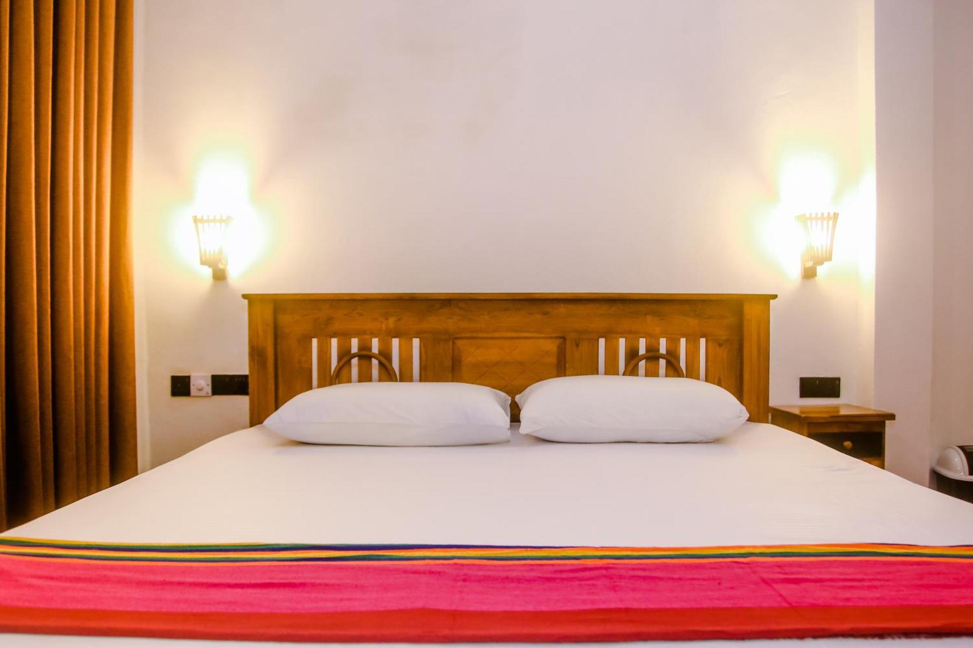 Little Angels Bed & Breakfast Мириса Екстериор снимка