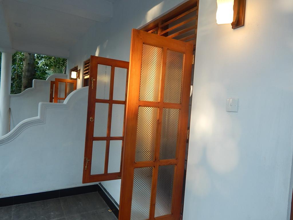 Little Angels Bed & Breakfast Мириса Стая снимка